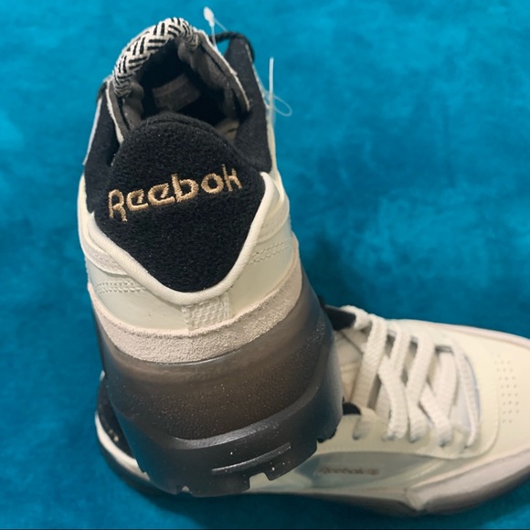 REEBOK CARDI CLUB C DOUBLE Chalk Core Black Gold - Picture 5 of 7